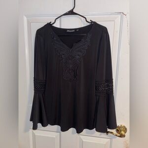 7th Avenue Design Studio Black Long Sleeve Top